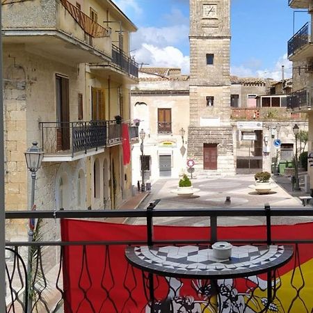 Bed & Breakfast Acquaviva Di Vullo Vincenzo Acquaviva Platani Bagian luar foto