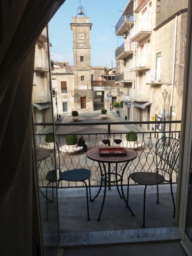 Bed & Breakfast Acquaviva Di Vullo Vincenzo Acquaviva Platani Bagian luar foto