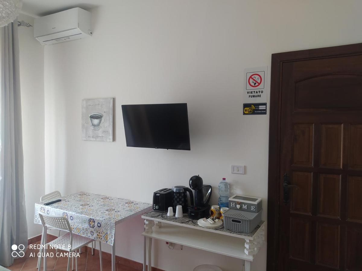 Bed & Breakfast Acquaviva Di Vullo Vincenzo Acquaviva Platani Bagian luar foto