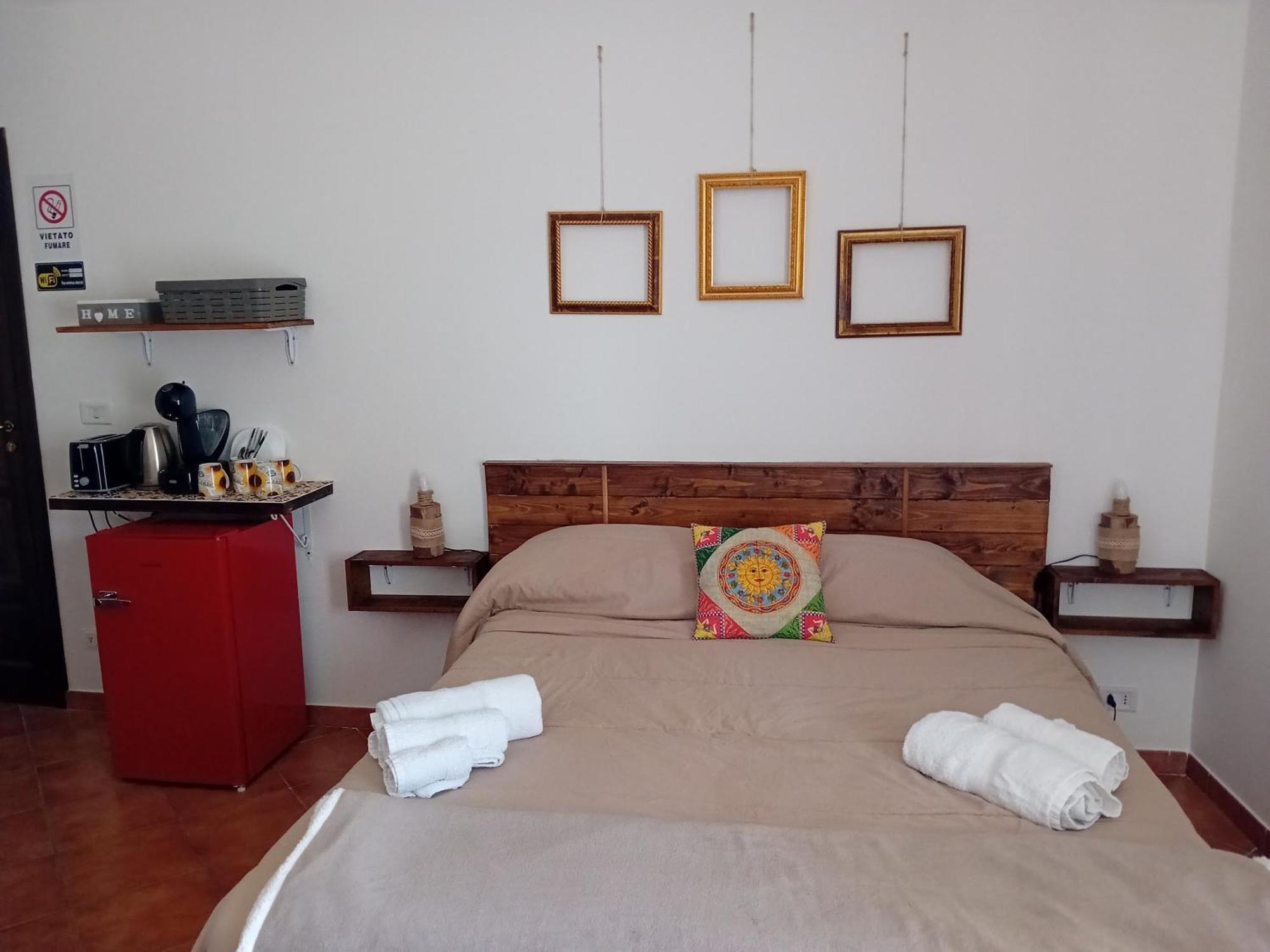 Bed & Breakfast Acquaviva Di Vullo Vincenzo Acquaviva Platani Ruang foto