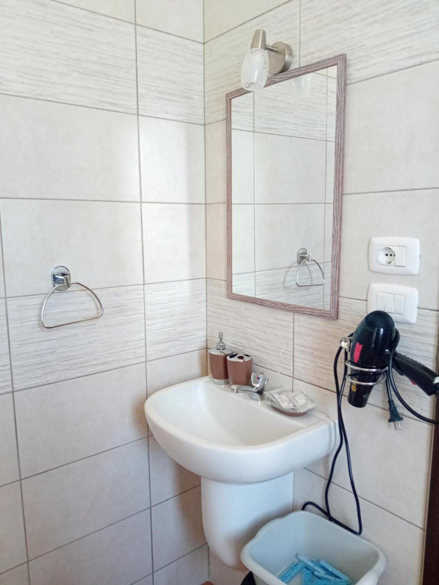 Bed & Breakfast Acquaviva Di Vullo Vincenzo Acquaviva Platani Ruang foto